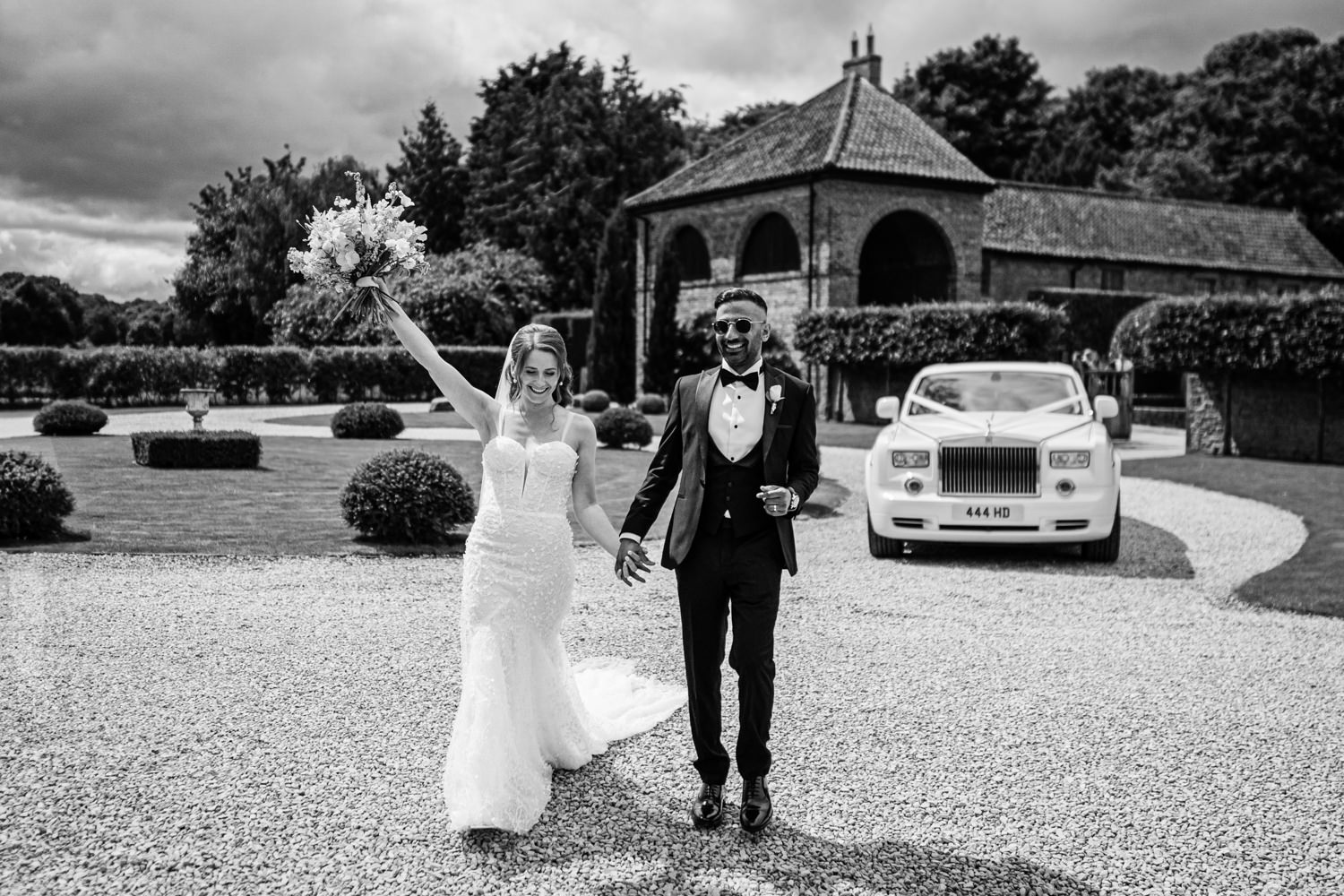 A summer wedding at Hazel Gap Wedding Venue in Nottinghamshire.