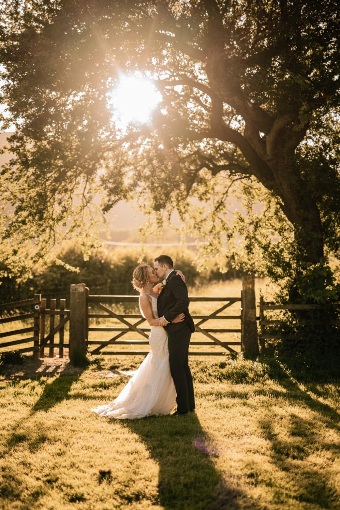 Lydia & Harry | Dunscar Farm Wedding. Wedding Photographer Derbyshire